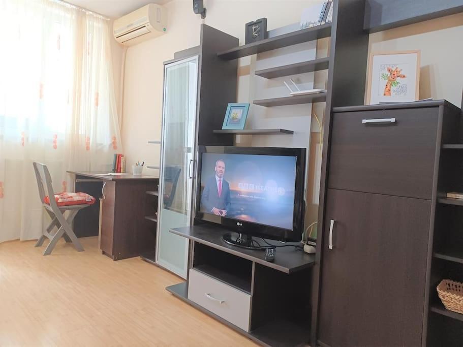Garsoniera Linistita Zona Vitan بوخارست المظهر الخارجي الصورة