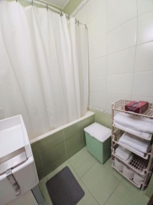 Garsoniera Linistita Zona Vitan بوخارست المظهر الخارجي الصورة